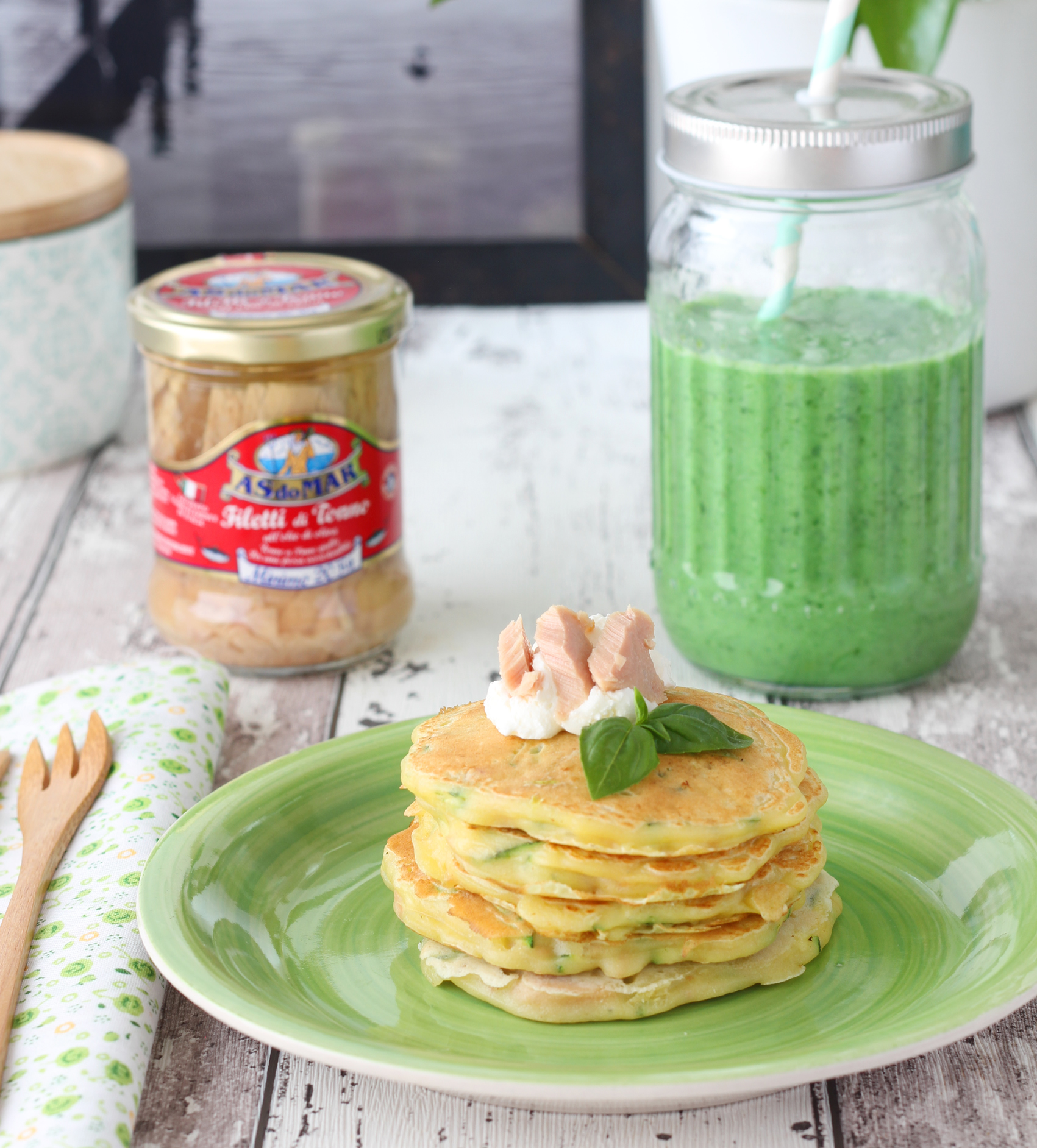 Pancakes salati con zucchine e tonno