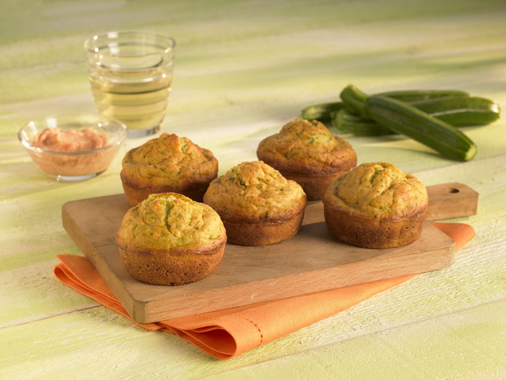 Muffin salati con zucchine e pate al tonno